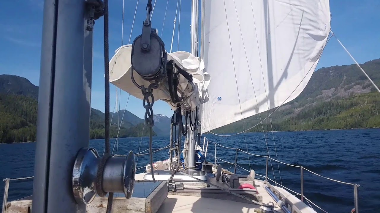 Exploring the Great Bear Rainforest British Columbia Canada – Sailing Oka Solo –