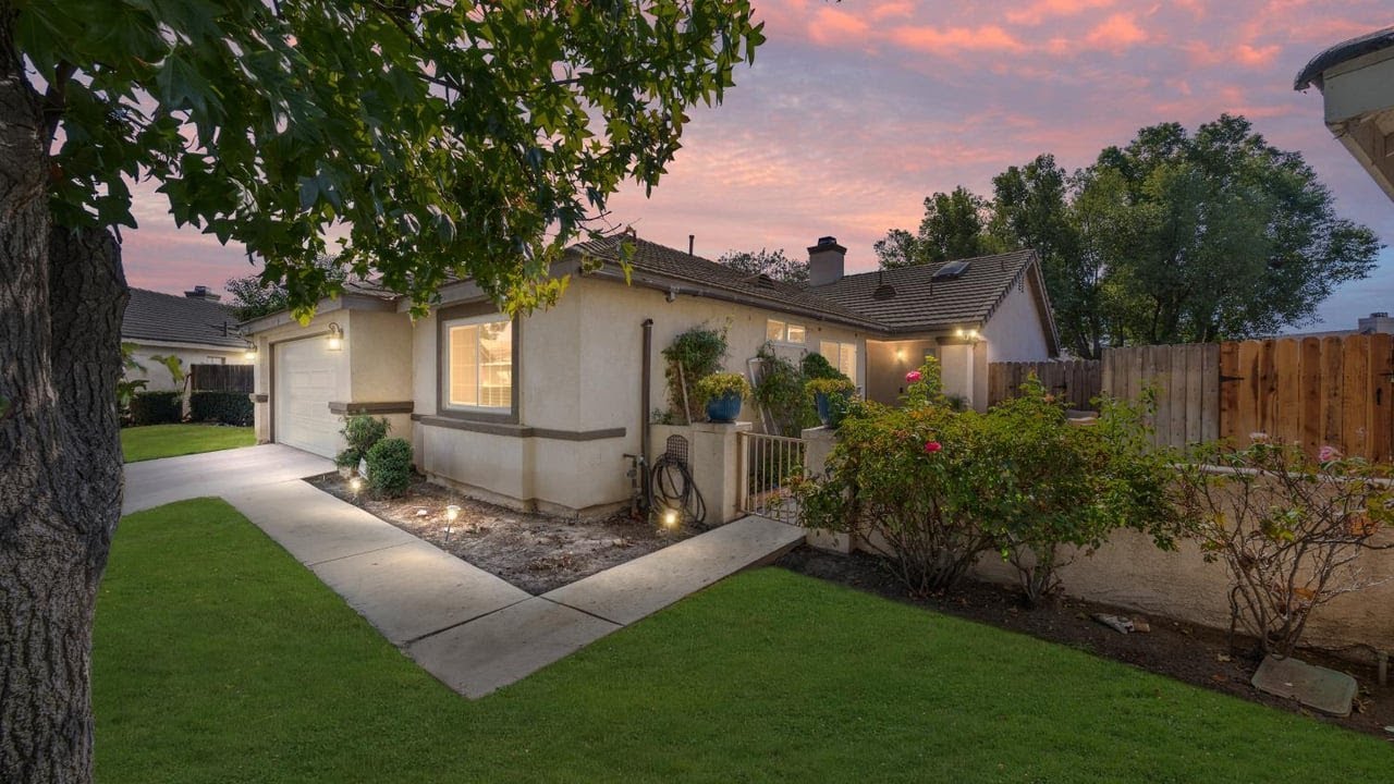 5123 Shadow Lake Dr, Bakersfield, CA