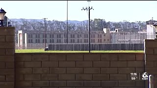 Inmate dies at Lompoc prison Inmate dies at Lompoc prison
