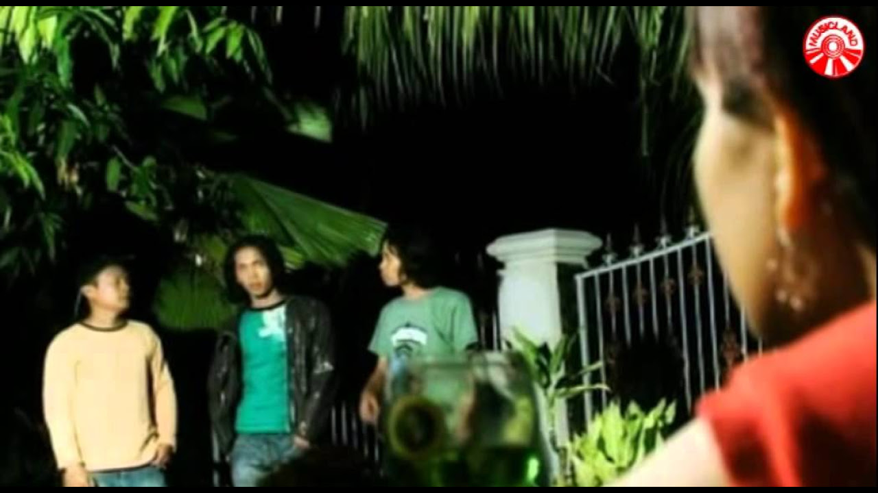 Thomas Arya - Kerinduan [Official Music Video]