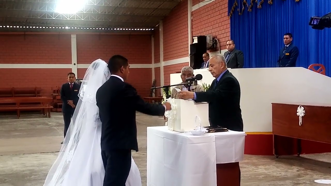 ceremonia de la boda 💓☺️ Teofilo y Liliana💓