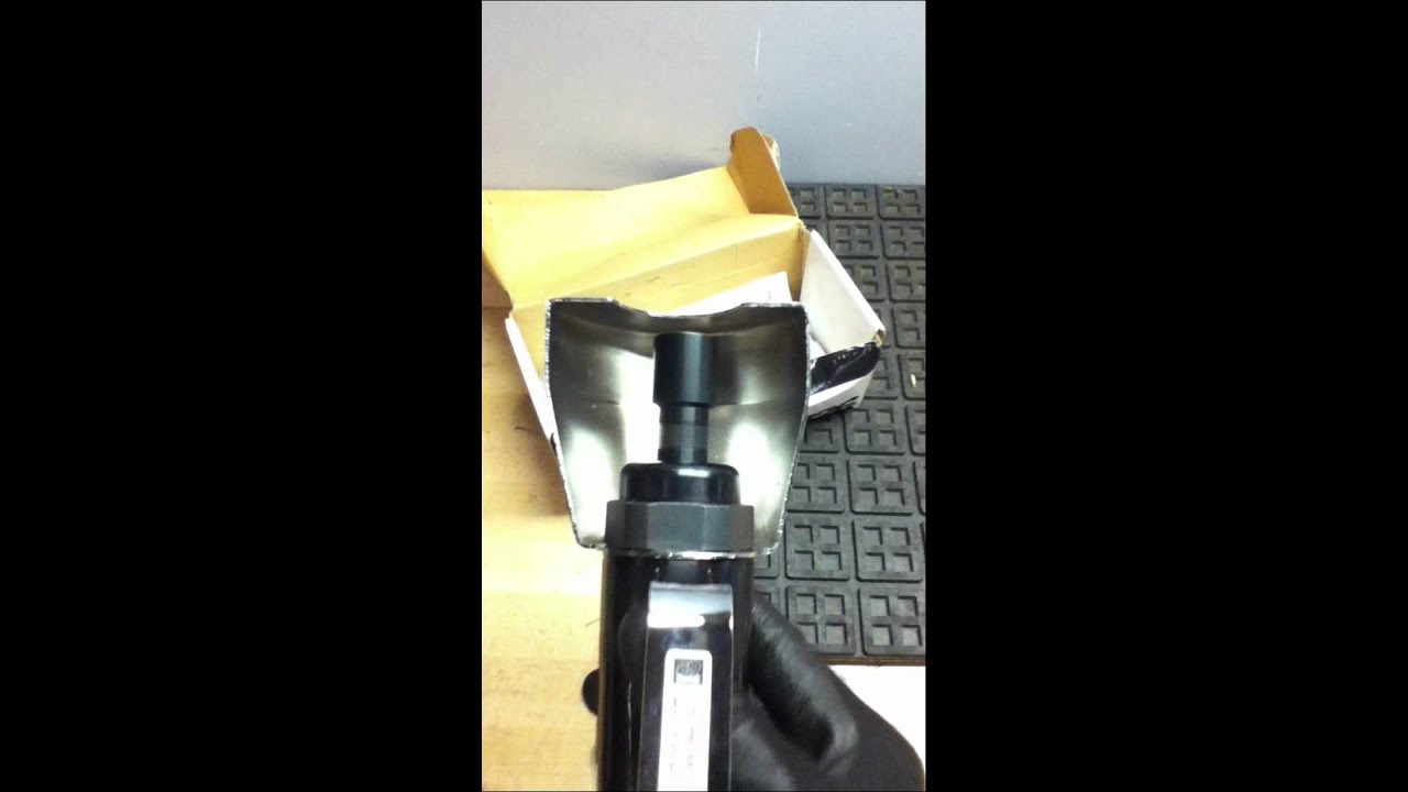 Ingersoll Rand Pneumatic Cutoff Tool