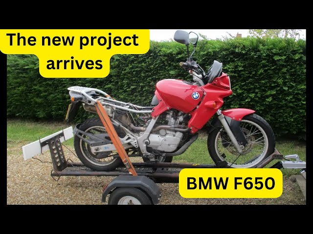 Carénage De Réservoir Rouge Pour BMW F 650 Funduro - Occasion, Référence 16112346014, Origine Allemagne
