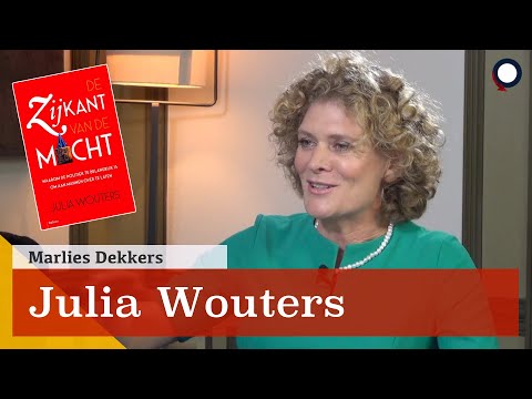 Video: Hoe Navigeer Je Door De Politiek?