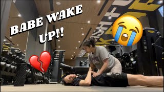 Passing Out Prank On Girlfriend *CUTE REACTION*