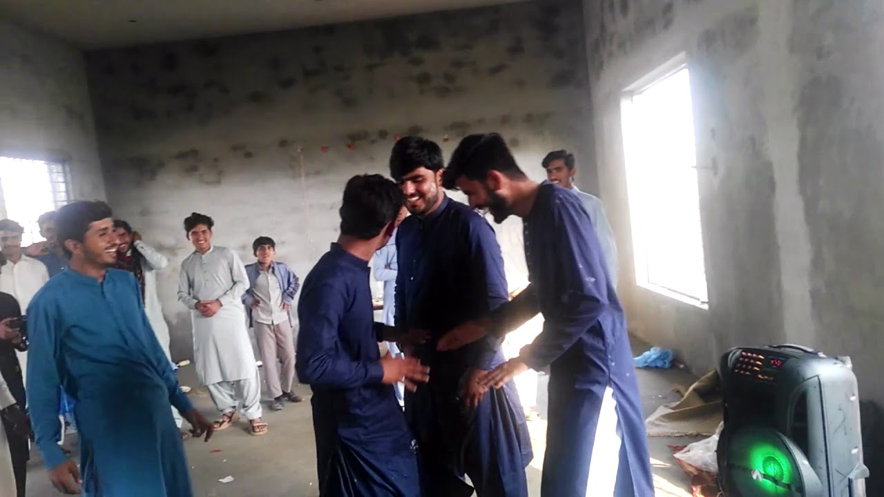Birthday party - YouTube