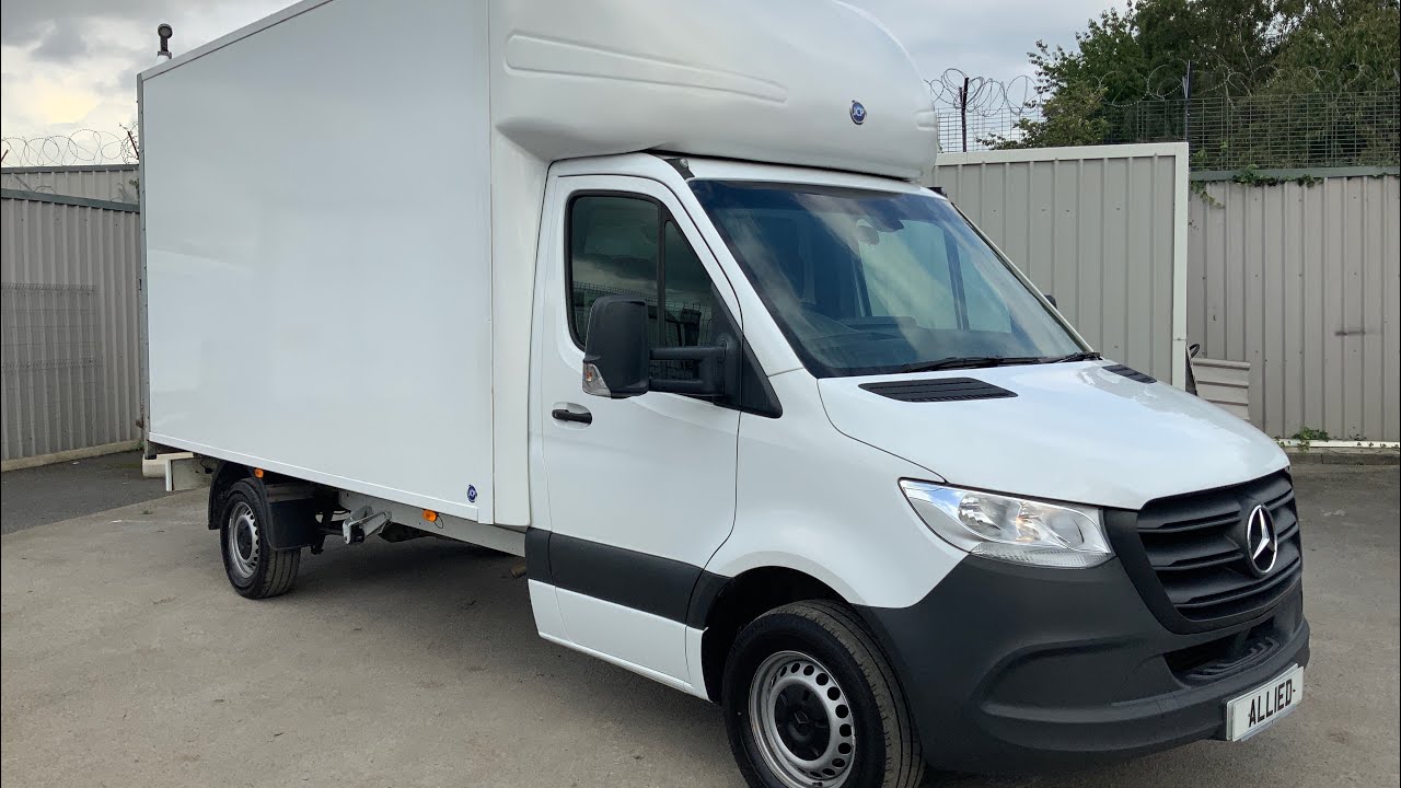 Mercedes-Benz sprinter 315 prog Luton 71 reg - YouTube