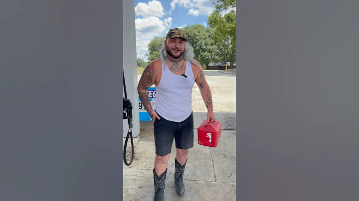 Who has encountered this guy before?! 🥴⛽️💀 #gasstation
