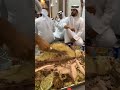 ياكلون سنام جمل  