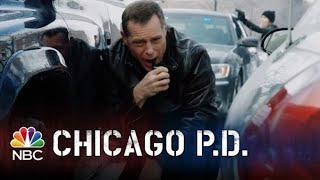 Chicago PD - Racing Through Gunfire (Episode Highlight)