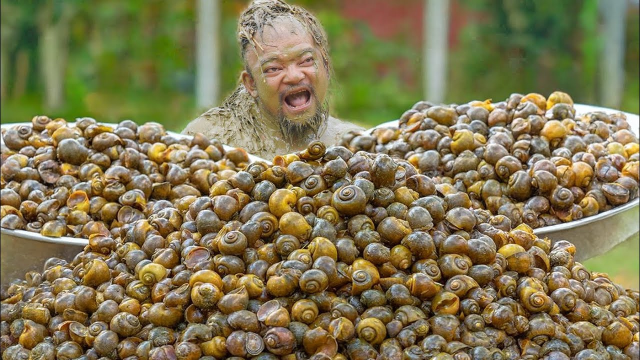 Dwarf Tribe Food Recipe - Grilled Snail in Bamboo Tube - Grilled Cow Book - Whole Bream Salad