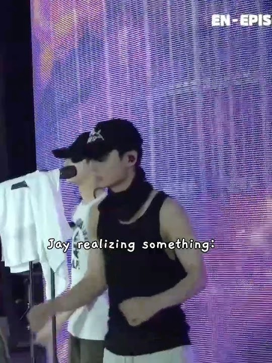 other members reaction to Jay getting his phone from the rain: #enhypen #enhypenmembers #kpop