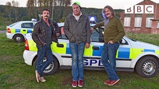 Jeremy Clarkson takes part in a Police chase - Top Gear: Series 21 Episode 1 - BBC Two