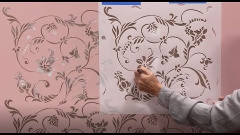 How to Paint a Realistic Floral Mural with Depth, Dimension, & Wall Stencils