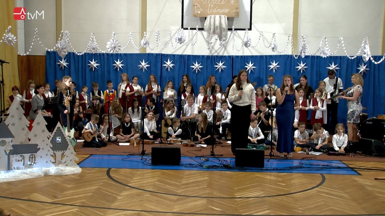 Vánoční koledování na ZŠ Vodní 2025