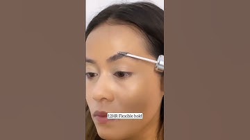 Fluffy brows using @benefitcosmetics brow wax