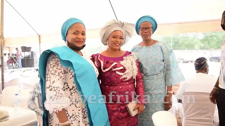 How Ebenezer OBEY's son, TOLU dazzled guests with JUJU MILIKI @ Pa Alimi's funeral