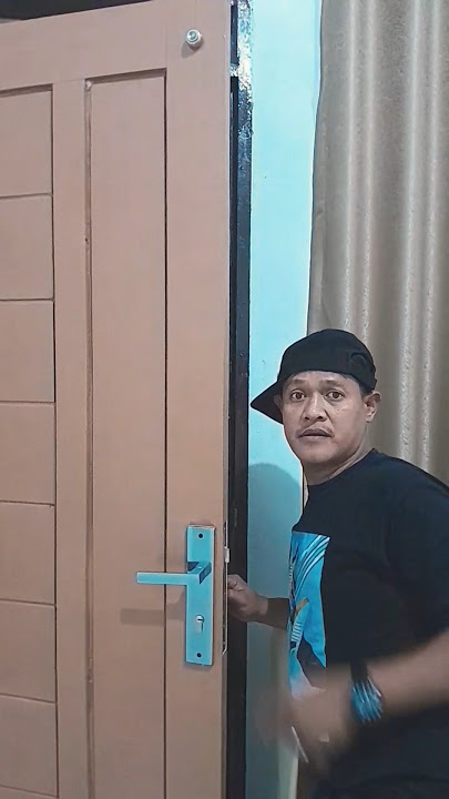 there is a flying ogo ogo #shorts #comedy #funny