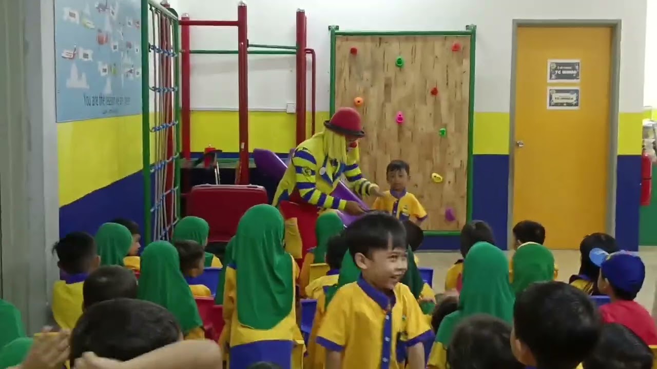 Mr 🤡 at Little Leaders Subang Bestari 🫰Morning session