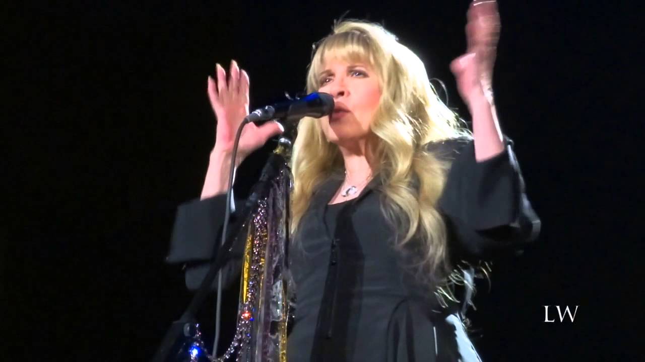 fleetwood mac gypsy live 2015
