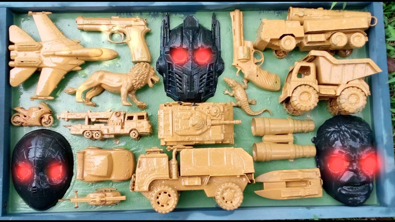 Clean toy cars, shoot toy animals, ballistic missile cars, and masks