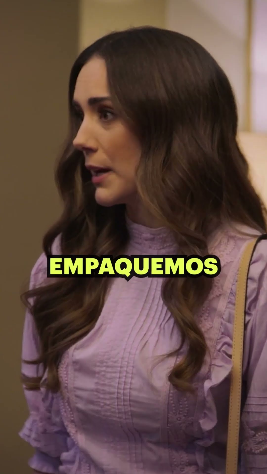 ? Leonor no necesita andar rogando #AmorAmargo #shorts