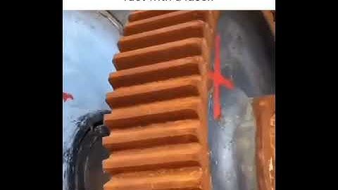 Cleaning Rust With Laser (Satisfying Sound!)