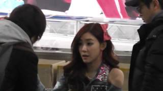 130126 SNSD fansign meeting Tiffany focus 少女時代　サイン会　Part2