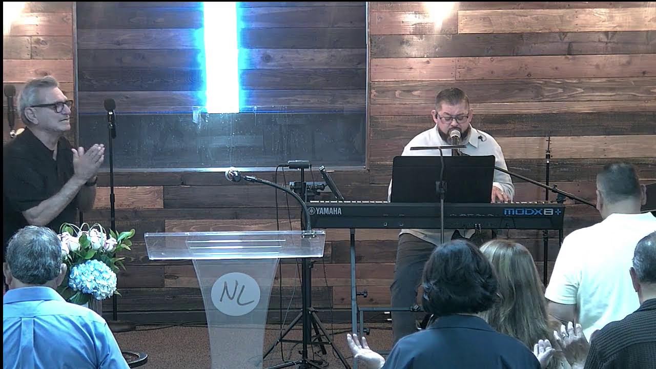 God's Patience / La Paciencia de Dios Pastor Quiñonez