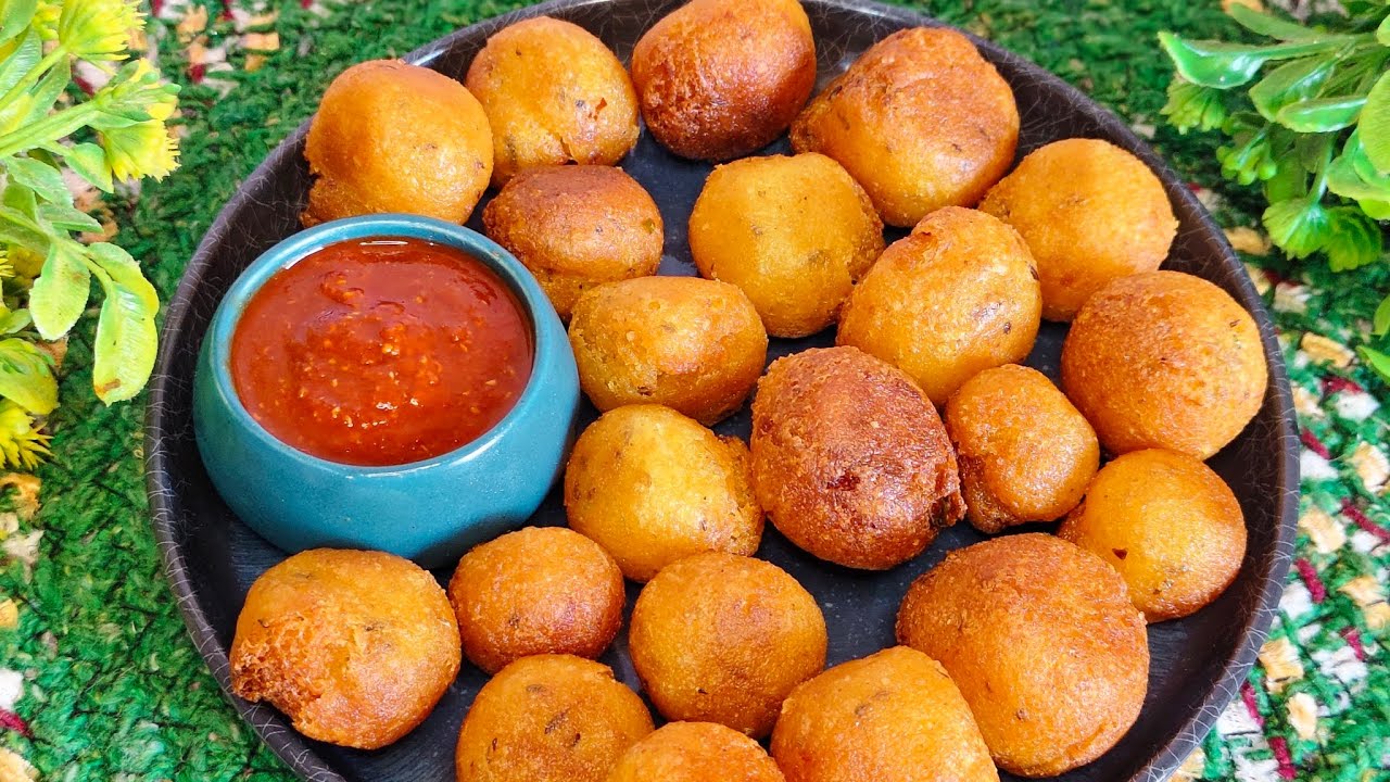 गारंटी है एक खाकर रुक नहीं पाओगे कहोगे पहले क्यों नहीं बताया | Easy snacks recipe | Suji balls 