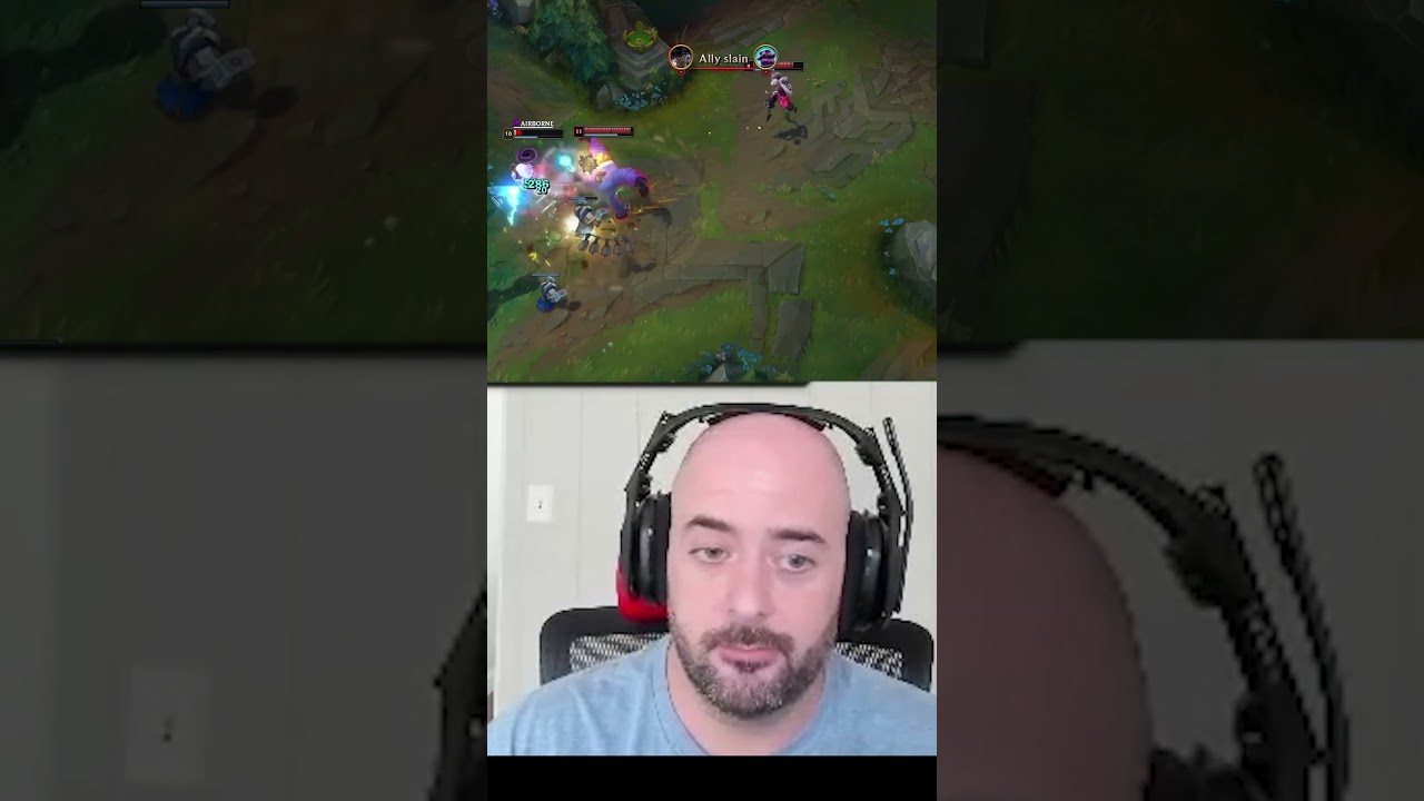 SRO experiences what it's like to play an ADC 💀 