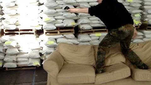 Prototype This: Couch surfing