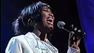 Yolanda Adams - Thank You (Live)