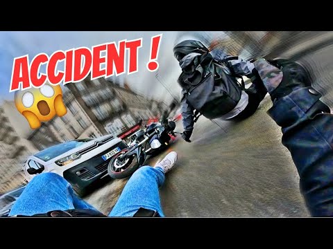 ACCIDENT DE MOTO ! 🏍 - VÉLO RENVERSÉ PAR UNE VOITURE - BEST OF MOTO 2024 🔥