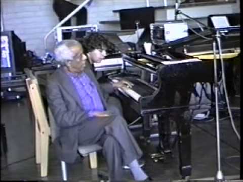 Swing by yourself - YouTube