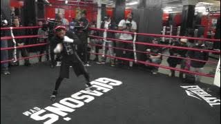 Tank Davis looks sharp and Fast in Workout!