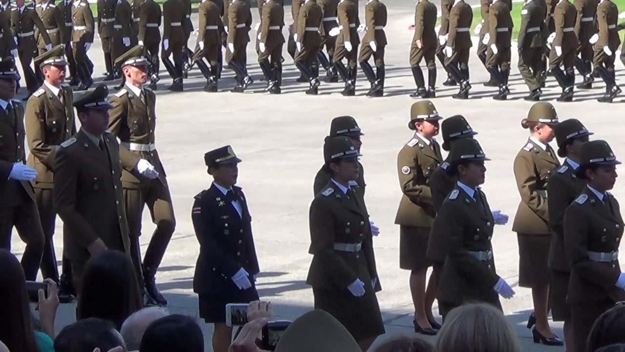 Escuadrón legado himno una estrella, escuela de carabineros 2016.