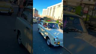 Indulnak A Trabik Washingtonba