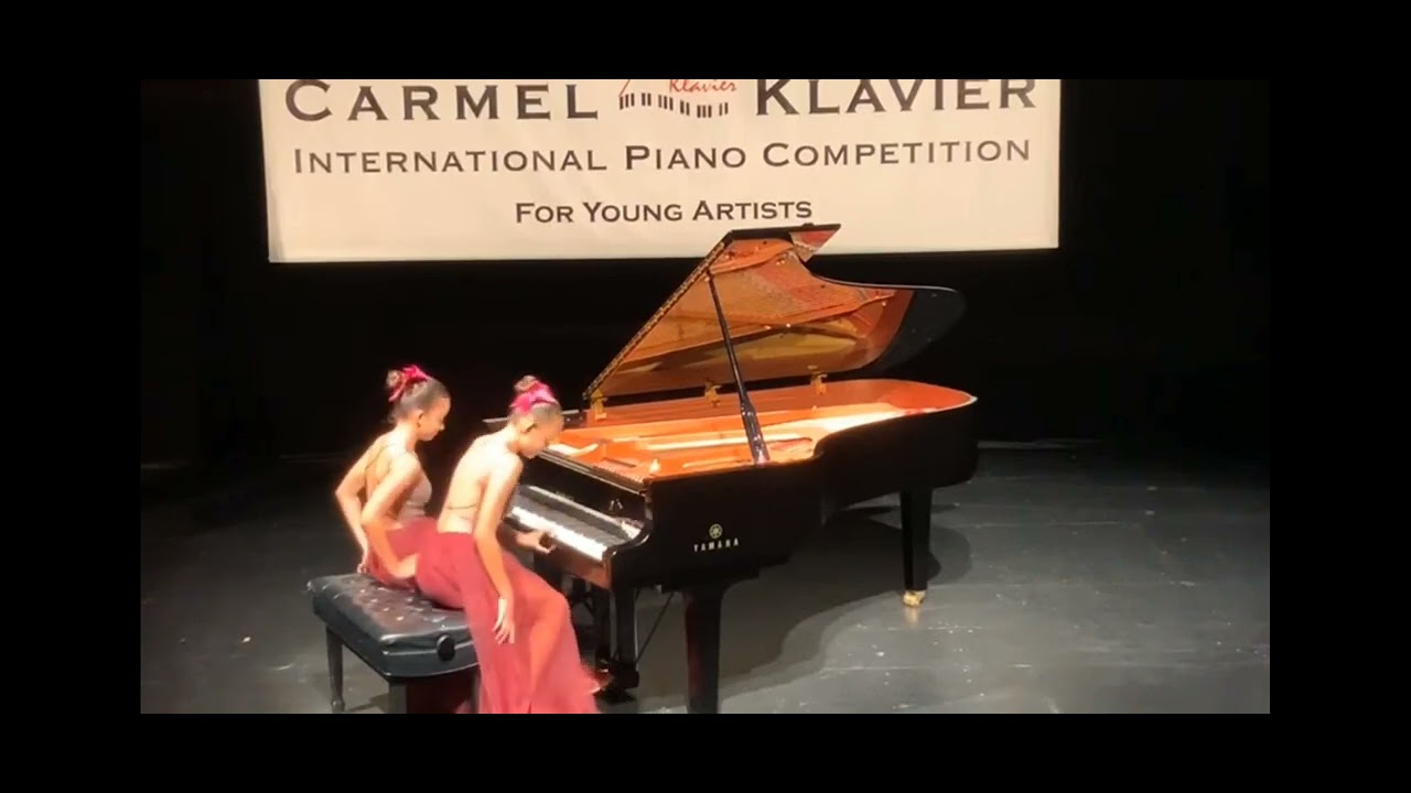 mjvc1017 Maria & Manuela Bernal Viana Carmel Klavier 2022
