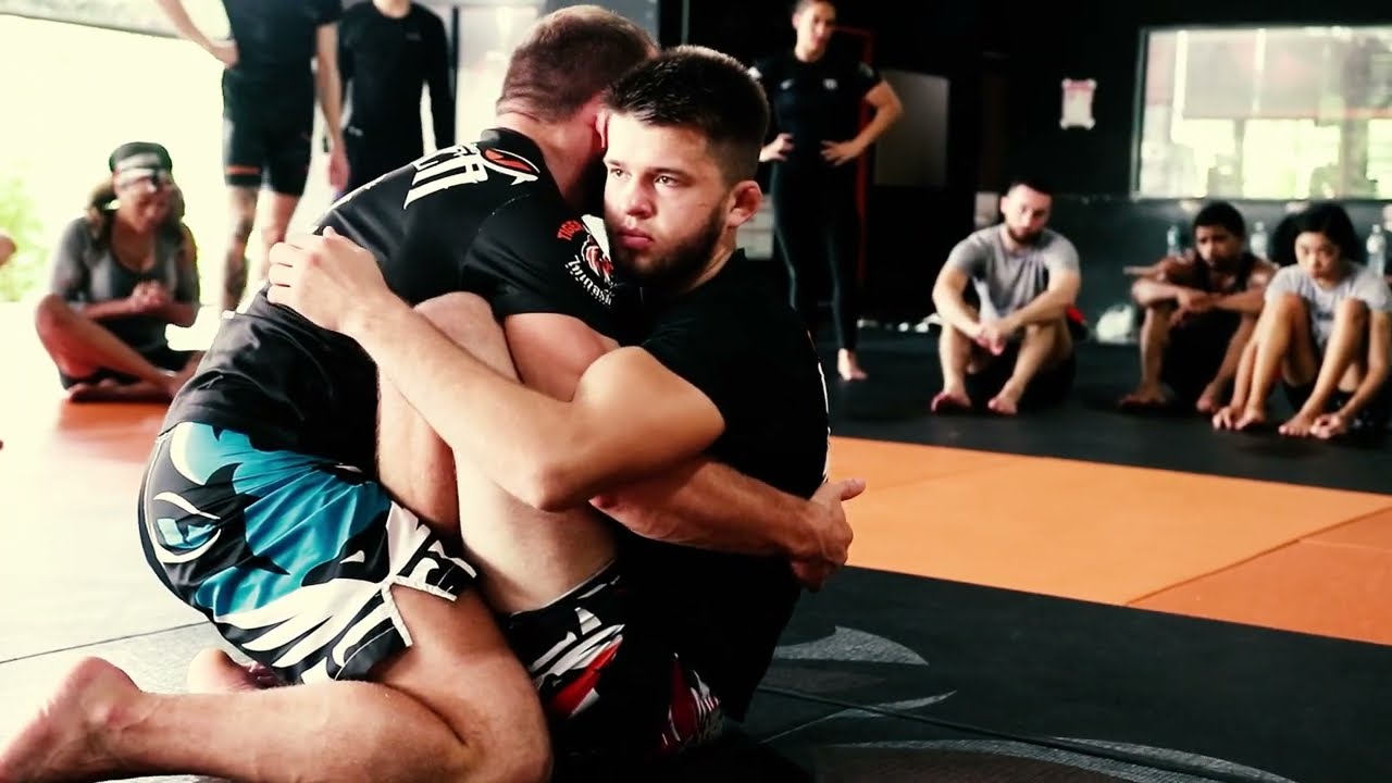 No gi BJJ Technique Body Lock Pass Against Butterfly Guard YouTube