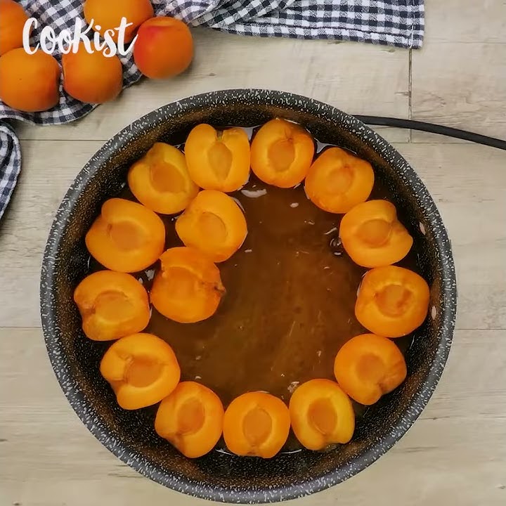 Apricot Tarte Tatin: making it has never been this easy!
