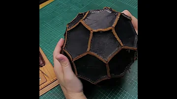 Мяч из кожи / Leather ball