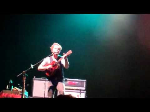 John Butler Trio - Boston 8/5/11 - Groovin' Slowly