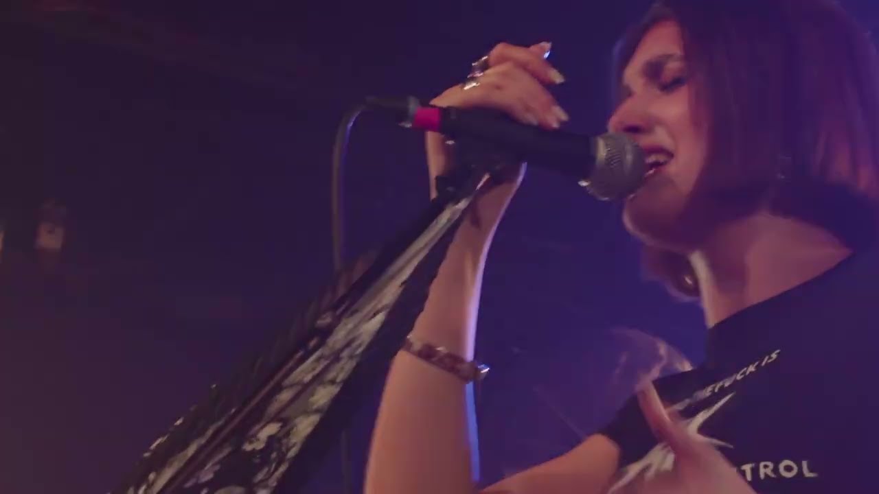 Ak In Control - Mephisto (Live at SO36)