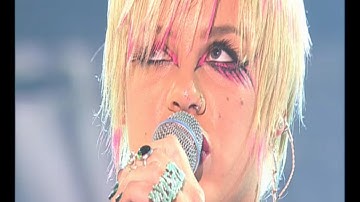 Pink - Try Too Hard (Live)