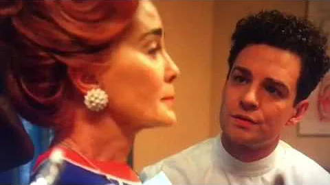 Feud: Bette & Joan - Crawford @ The Dentist