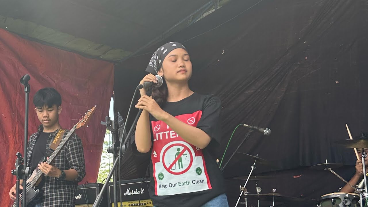 STARWAVE - TERBANG (KOTAK) para personil GEN Z ini luar biasa beraksi ...