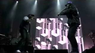 Mark Ronson - Feel Right - Ooh Wee - Bang Bang Bang (Live Metro City, Perth Australia 22 July 2015)