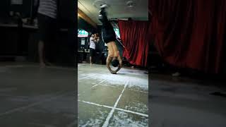2000s powermove //bboying style
