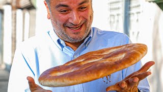 Breakfast in ZAHLE: Manakish, Kaak, Croissants and Baguettes